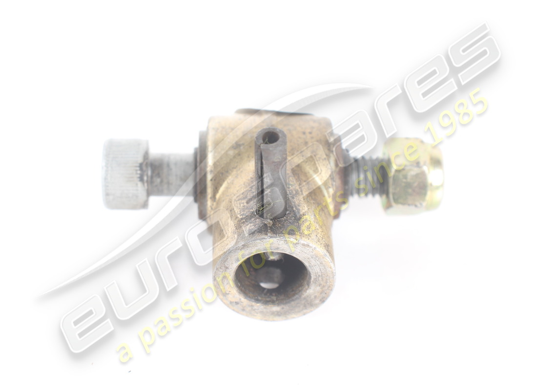 giunto sezione t usato ferrari numero parte lhd 109563 (2)