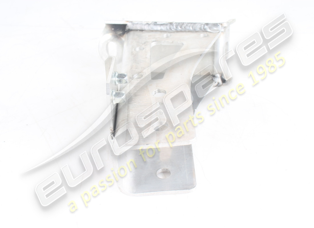 usato ferrari staffa fissaggio traversa. numero parte 82915700 (2)