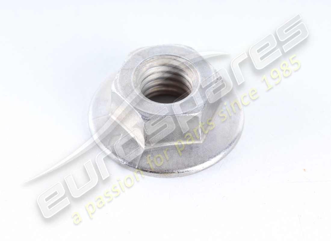 nuova flangia esagonale lamborghini nutm8. codice articolo n90798808 (1)