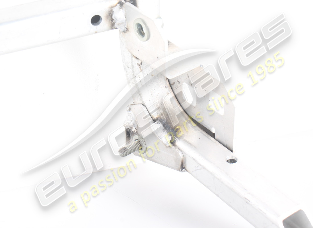 new ferrari front rh fender trellis. part number 83552600 (4)