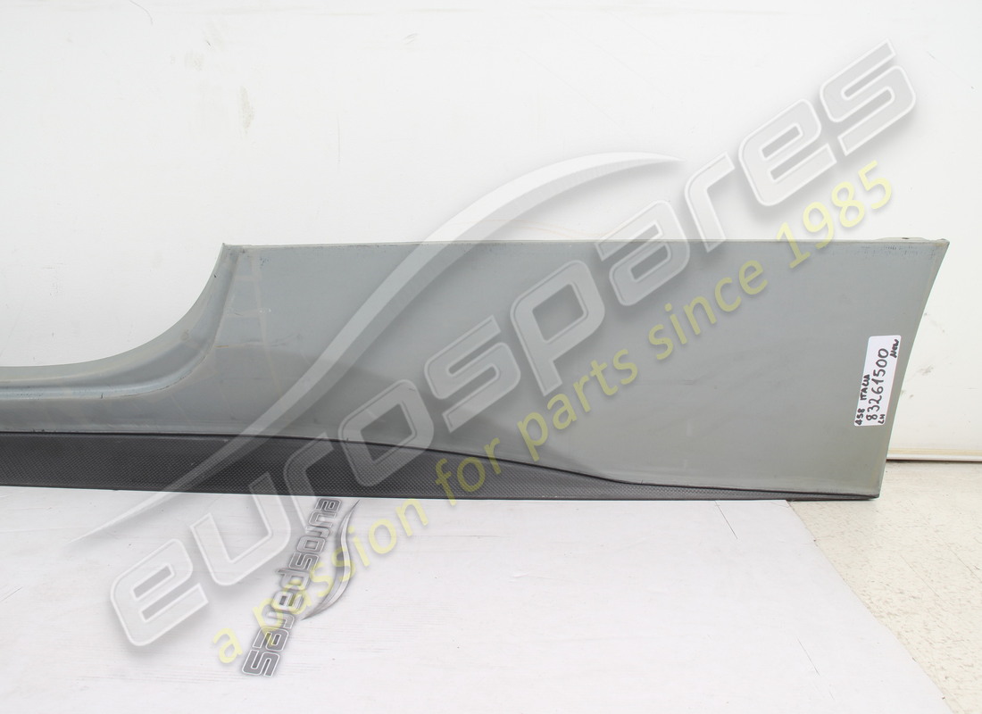 nuovo ferrari rivestimento sottoporta sx. numero parte 83261500 (3)