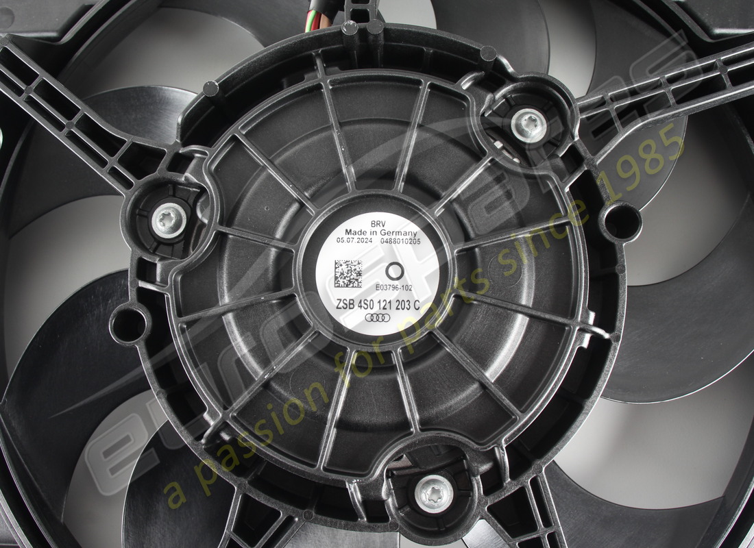 nuove lamborghini protezione radiatore e ventola. numero parte 4s0121203c (3)