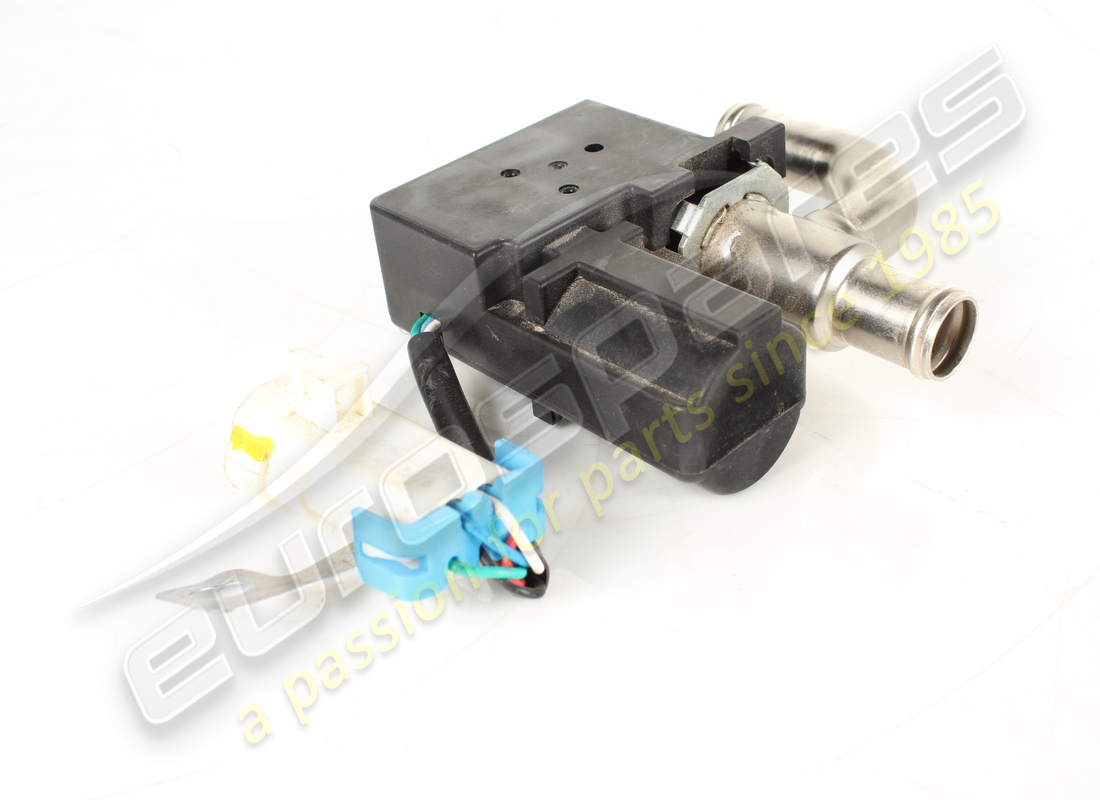 used ferrari lh tgk valve (heater control). part number 67444900 (2)