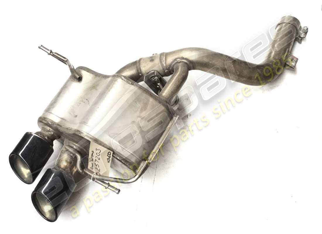 maserati silenziatore posteriore dx usato. numero parte 257203 (4)