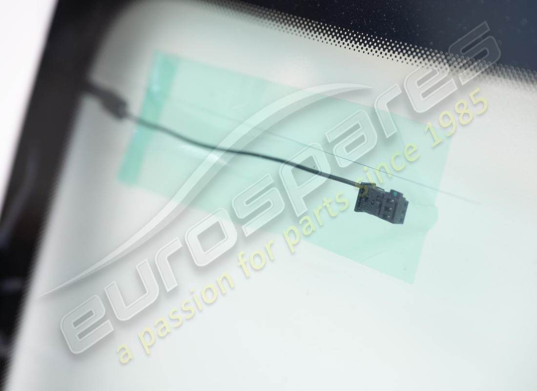 NUOVO LAMBORGHINI VETRO PARABREZZA (TEMPERATO). NUMERO PARTE 4ML845099T0P0 (3) nuovo lamborghini vetro parabrezza (temperato). numero parte 4ml845099t0p0 (3)