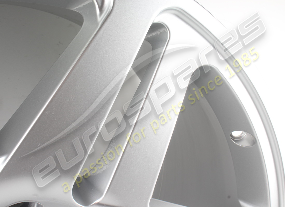 nuovo ferrari sessanta ruote set 19 pollici. numero parte fwhe062 (3)