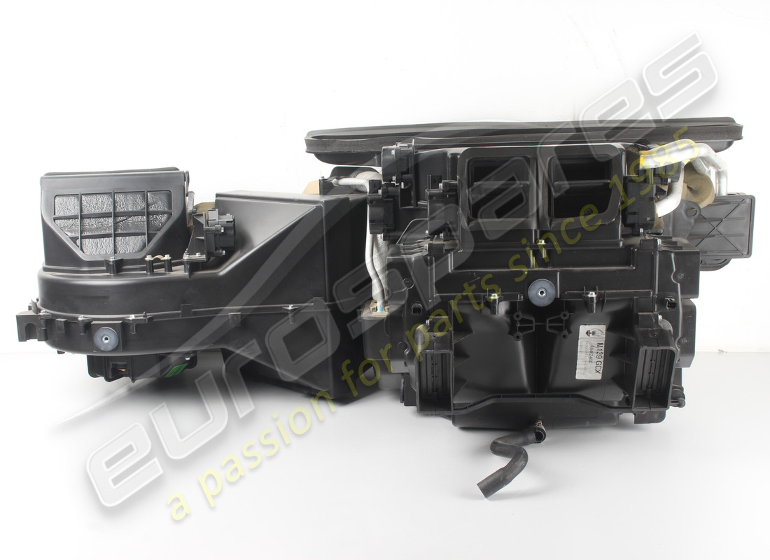 SET ARIA CONDIZIONATA COMPLETO USATO Maserati NUMERO PARTE 68462400 (1)
