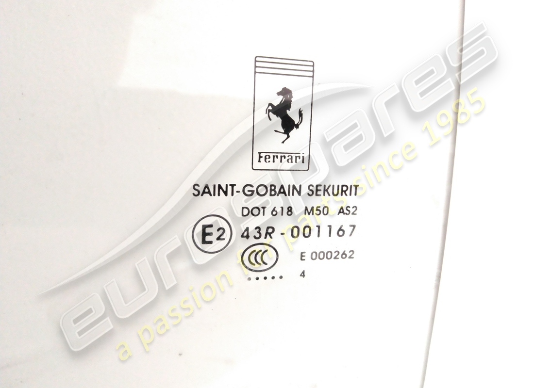 finestra porta sx usata ferrari. numero parte 87389600 (2)