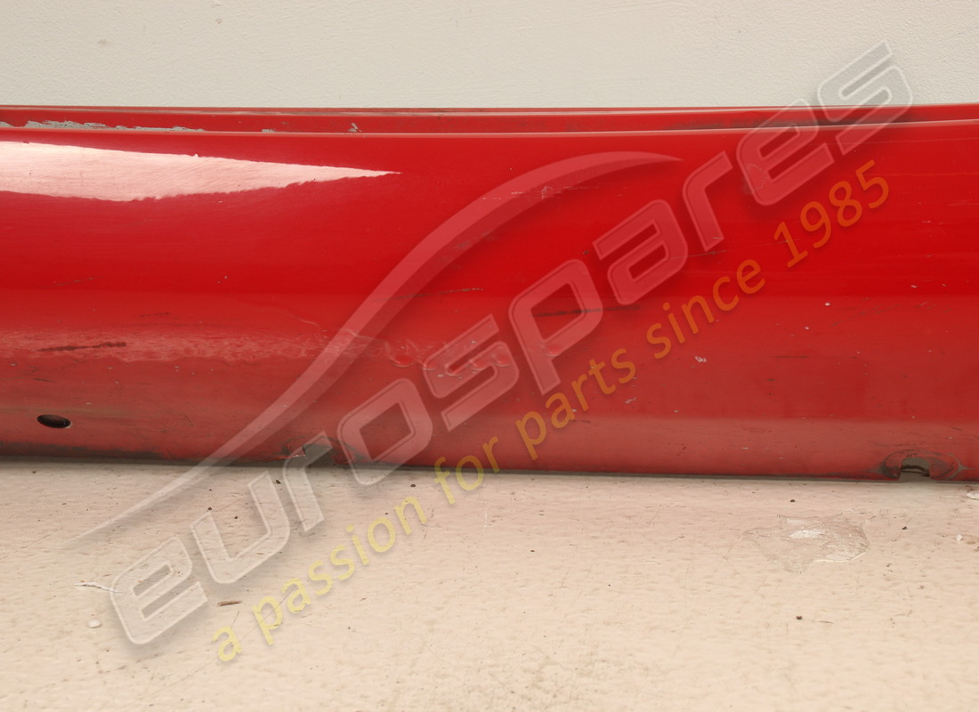rivestimento sottoporta sx usato ferrari. numero parte 66099510 (3)