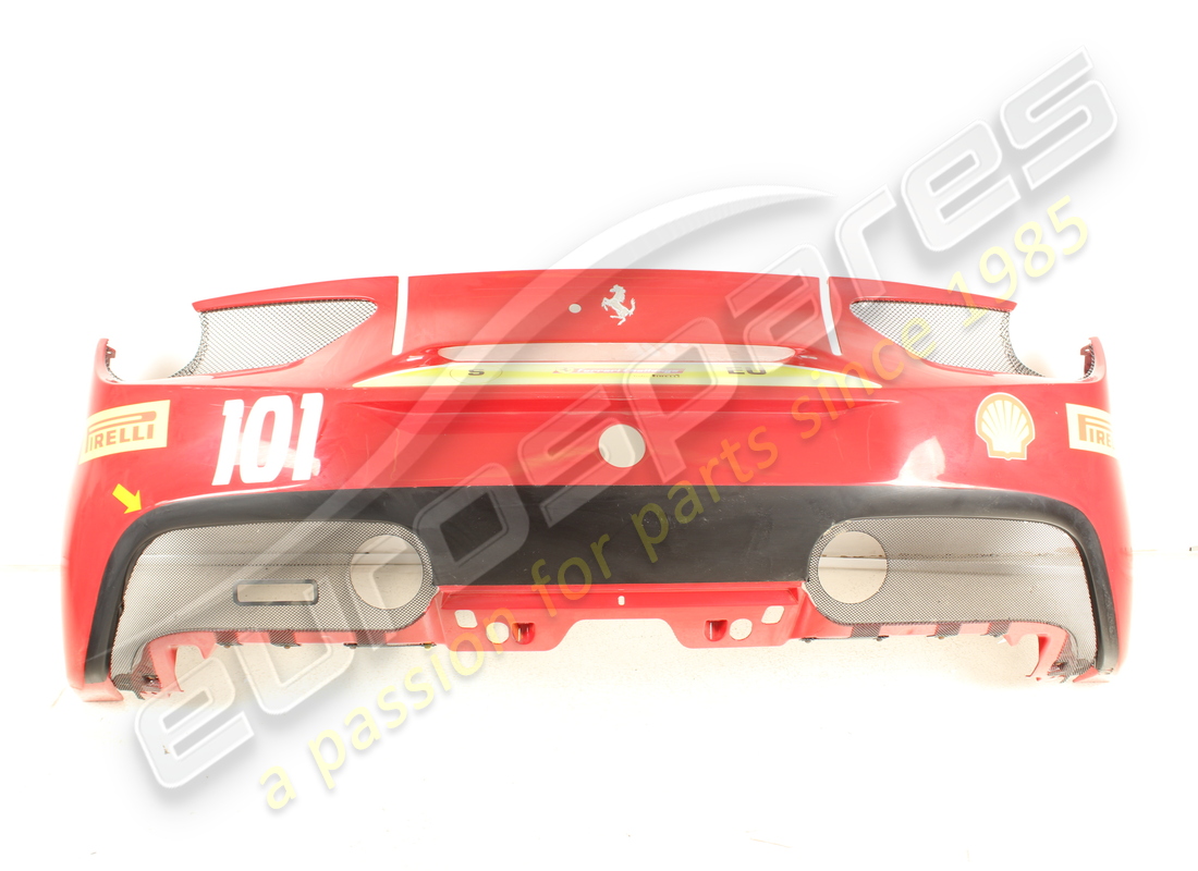 PARAURTI POSTERIORE Ferrari USATO. NUMERO PARTE 88582400 (1)