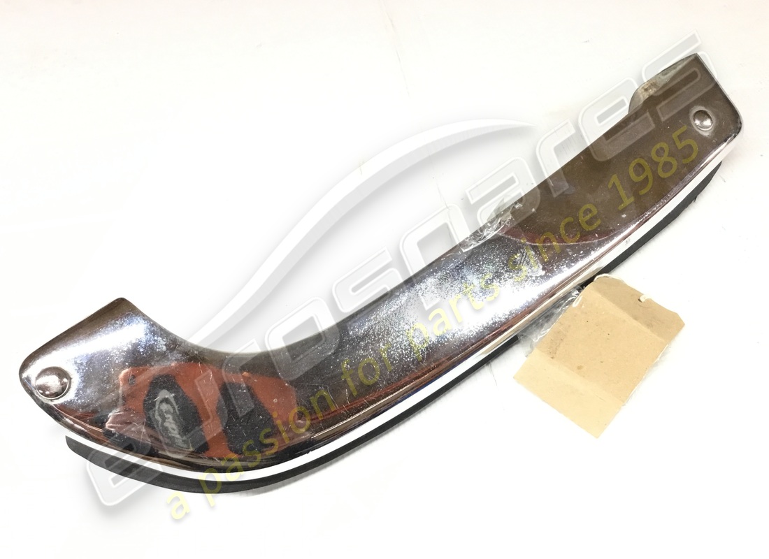 paraurti anteriore destro usato ferrari. numero parte 30171003 (3)