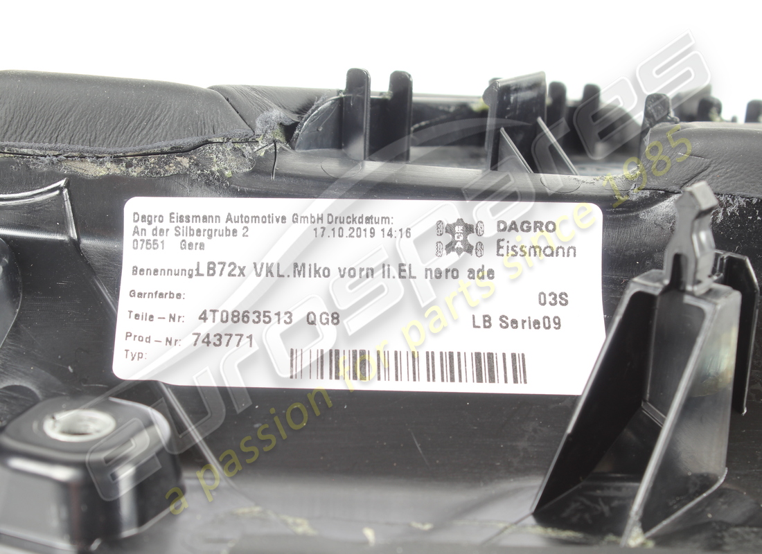 usato lamborghini parte inferiore copertura laterale sx tunn.. numero parte 4t0863513 (2)