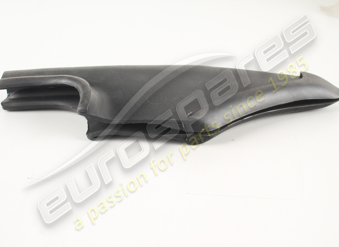 nuova ferrari guarnizione porta destra. numero parte 62212900 (2)