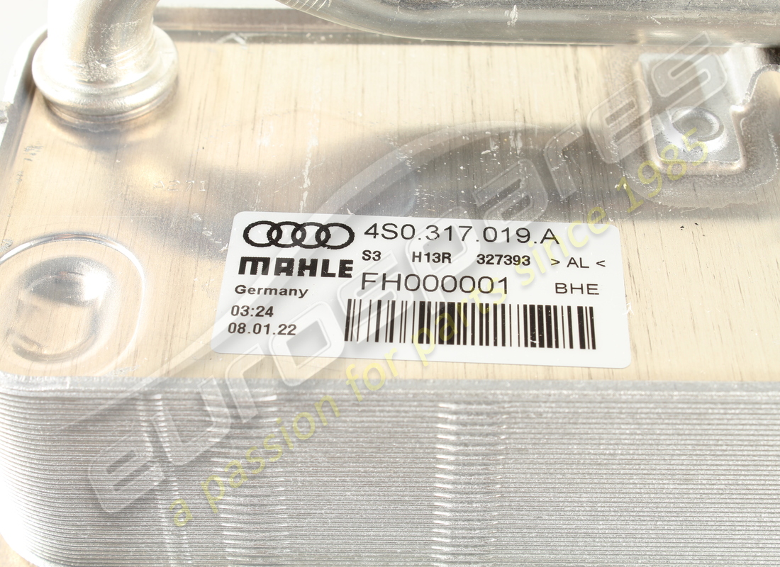 NUOVO SCAMBIATORE OLIO/ACQUA LAMBORGHINI. NUMERO PARTE 4S0317019A (3) nuovo scambiatore olio/acqua lamborghini. numero parte 4s0317019a (3)