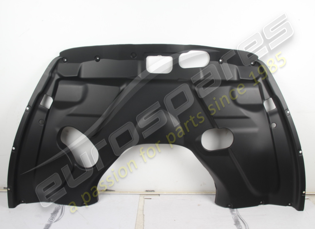 nuovo coperchio centrale maserati. numero parte 82074800 (1)