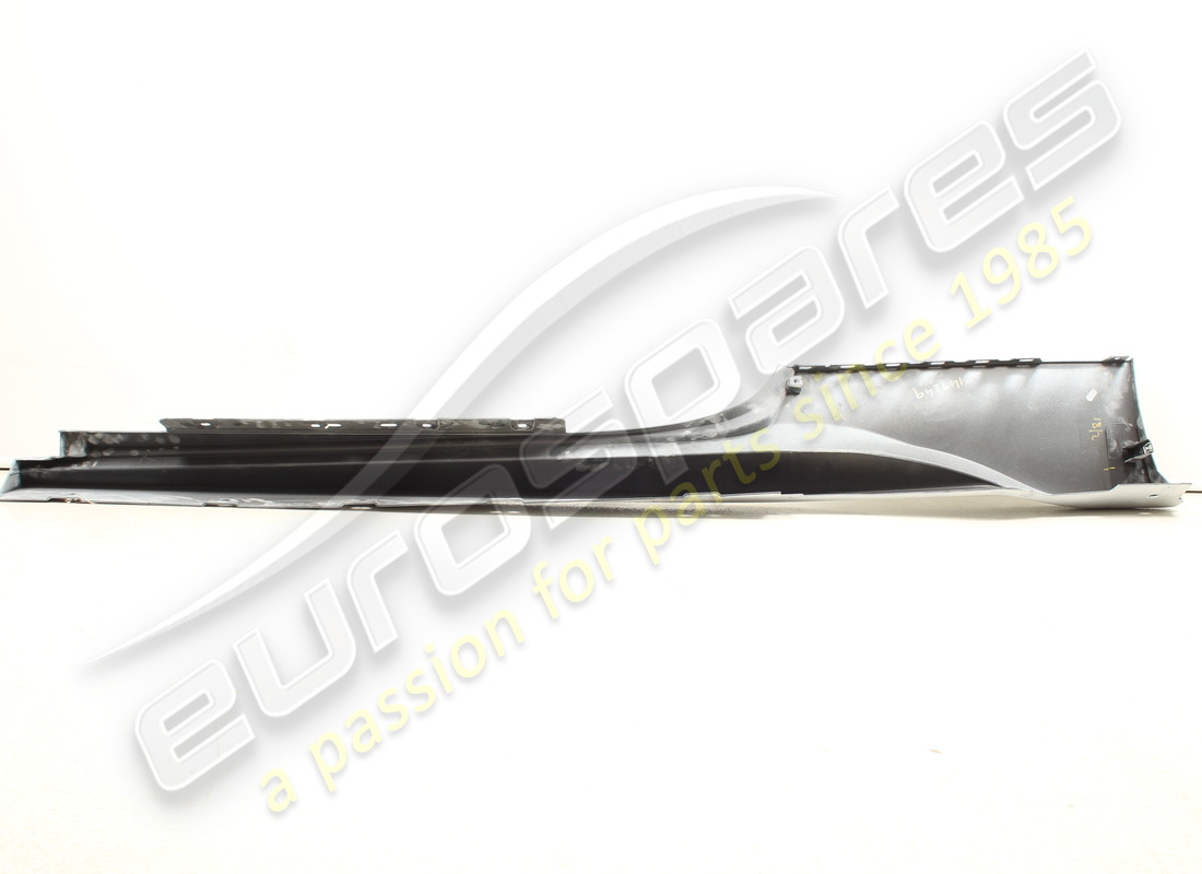 nuovo ferrari rivestimento sottoporta destro completo. numero parte 89265110 (2)