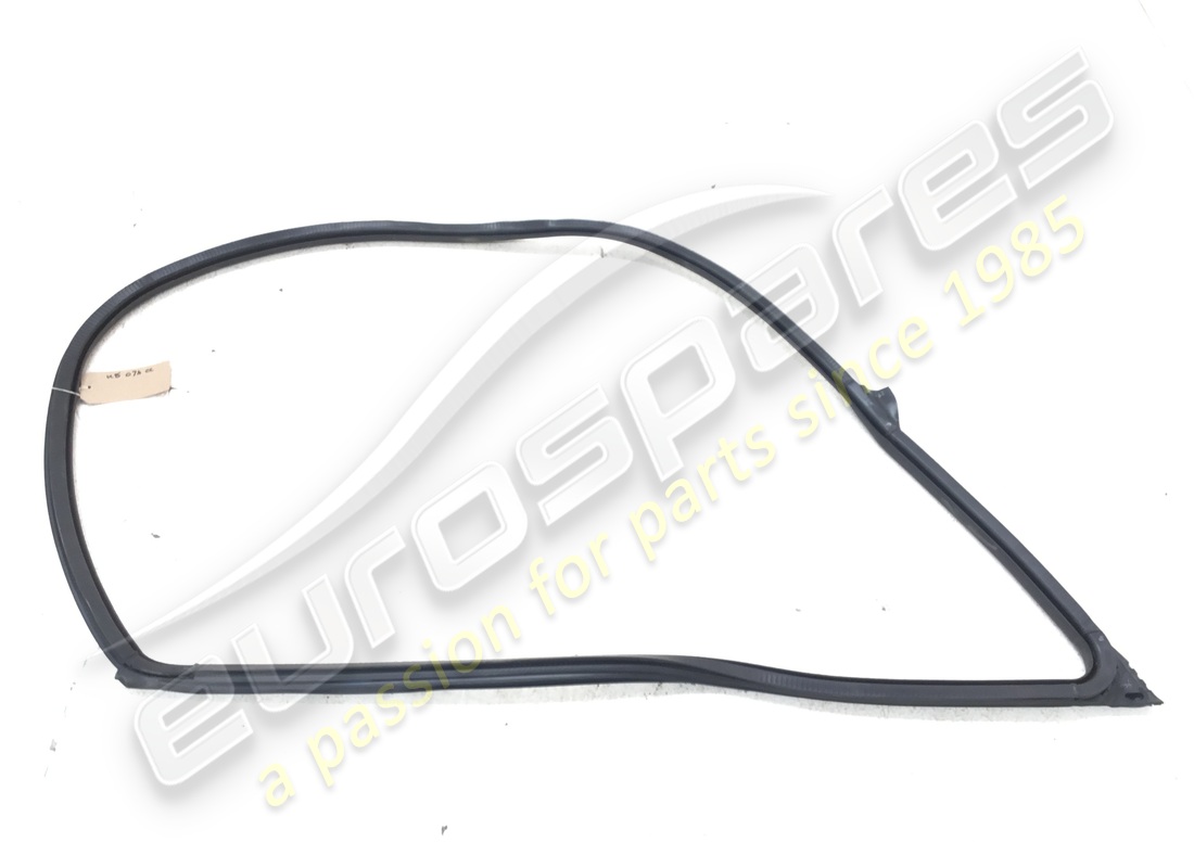raschietto per vetro porta posteriore sx usato maserati g. numero parte 670032886 (2)