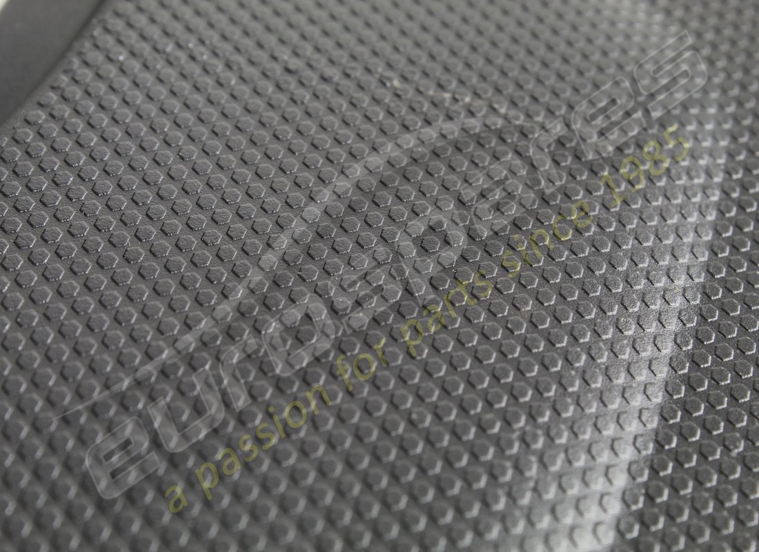 NUOVA COPERTINA LAMBORGHINI. NUMERO PARTE 4T0821170E (5) nuova copertina lamborghini. numero parte 4t0821170e (5)