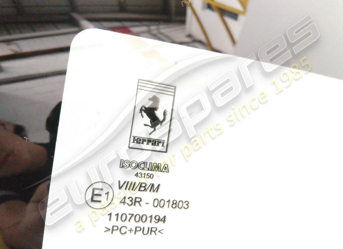nuovo (altro) ferrari quartroluce posteriore sx. numero parte 82989000 (3)