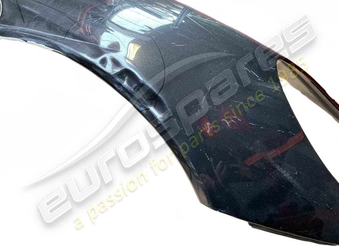 parafango anteriore destro completo ferrari usato. numero parte 67618611 (4)