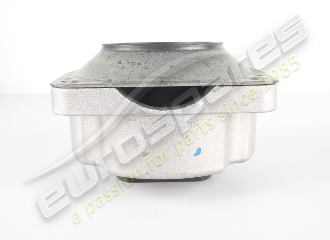 nuovo maserati piccolo blocco. numero parte 675000031 (3)