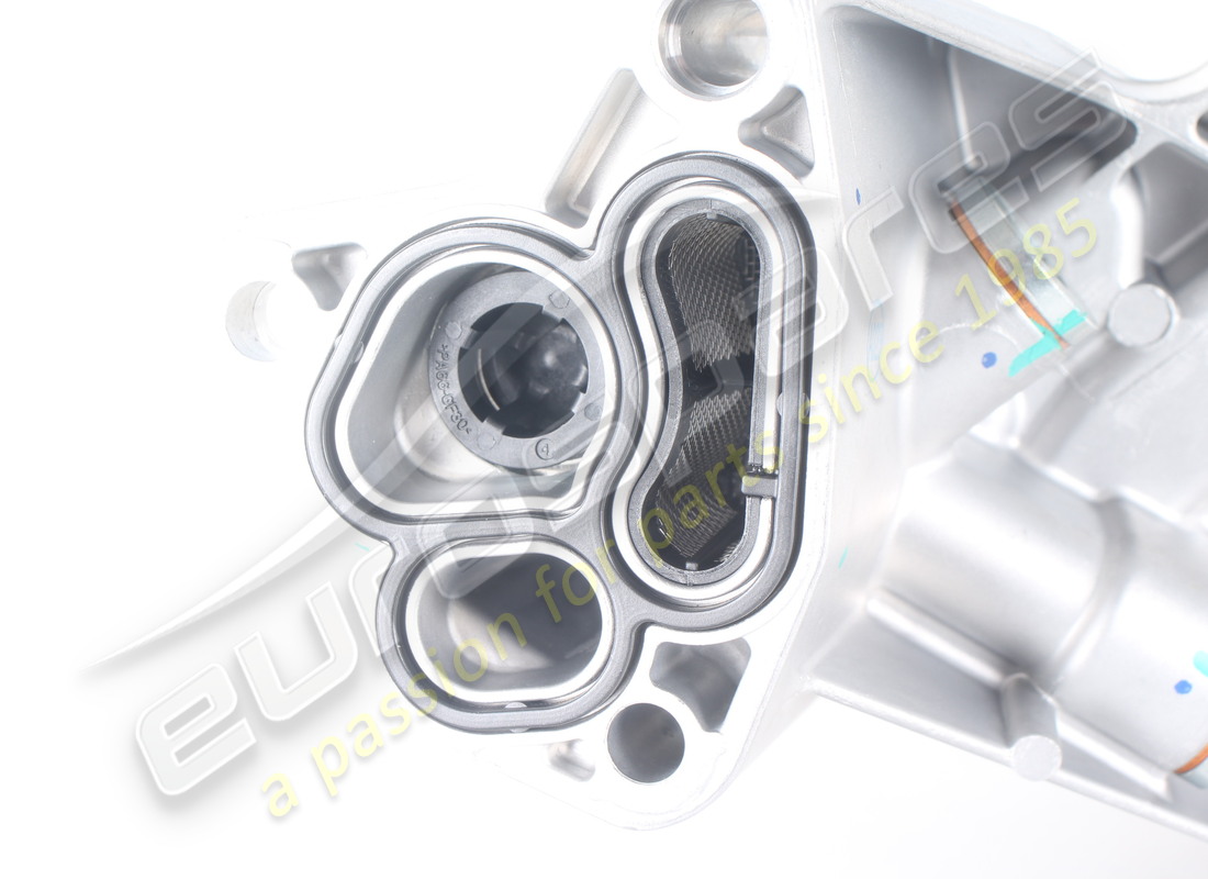 nuovo scambiatore e filtro dell'olio maserati. numero parte 673010882 (6)