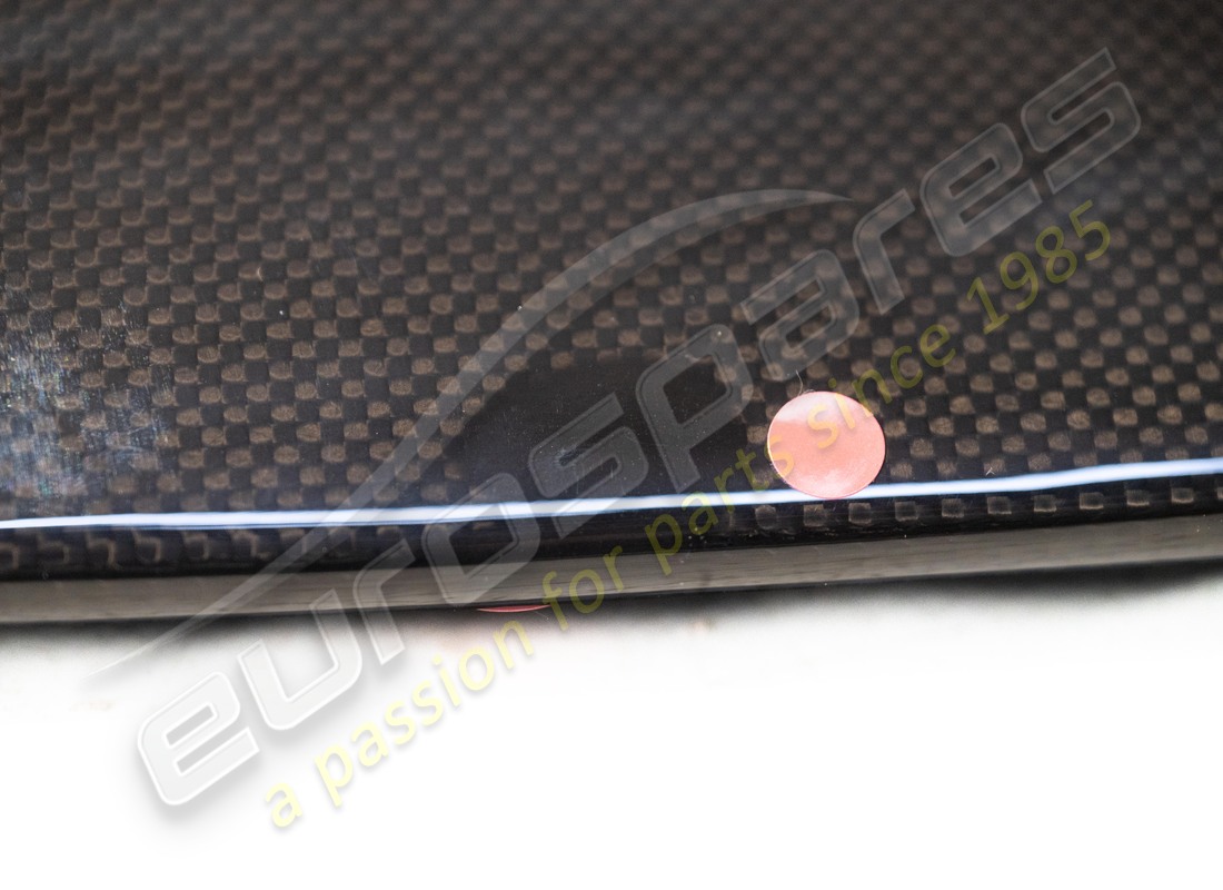 SPOILER ANTERIORE IN FIBRA DI CARBONIO USATO FERRARI. NUMERO PARTE 963231 (3) spoiler anteriore in fibra di carbonio usato ferrari. numero parte 963231 (3)