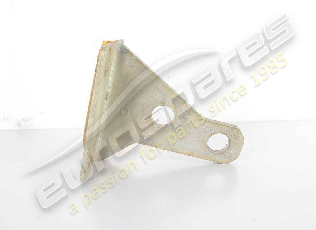 nuova ferrari staffa sx. numero parte 64059800 (2)