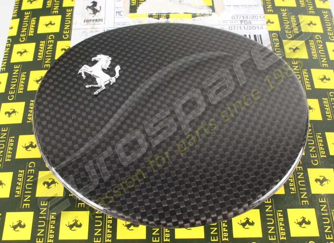 nuovo ferrari 458 sportello carburante in fibra di carbonio. numero parte 70001935 (3)