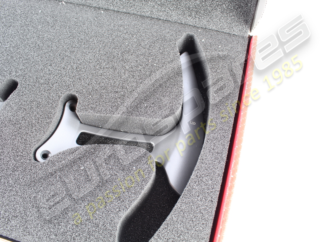 gruppo leva del cambio ferrari usato. numero parte 263763 (2)