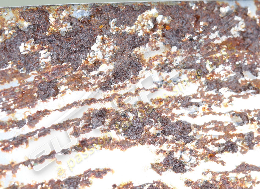 PARAURTI POSTERIORE FERRARI USATO. NUMERO PARTE 40018004 (6) paraurti posteriore ferrari usato. numero parte 40018004 (6)