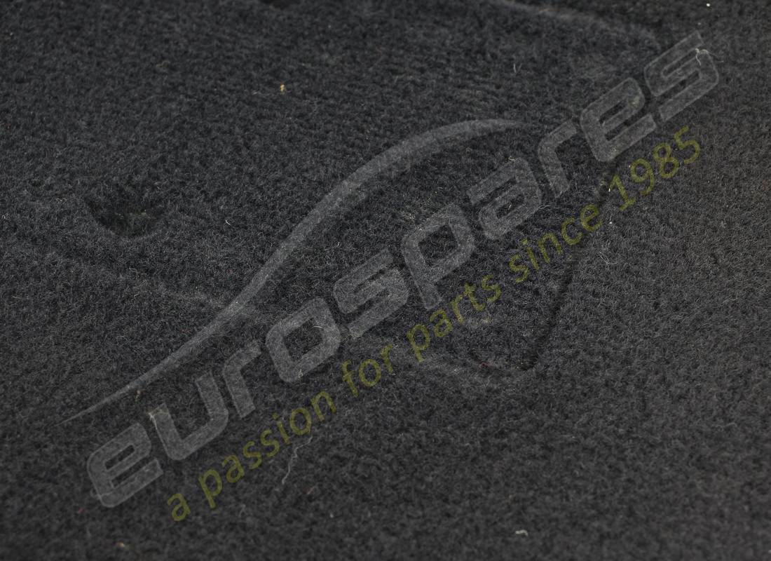 poggiapiedi lato passeggero usato ferrari. numero parte 834795.. (3)