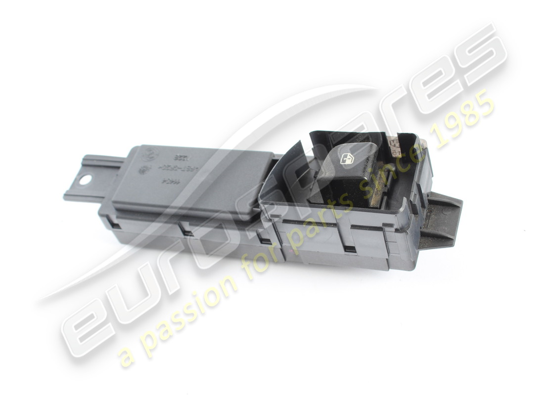 usata maserati ecu porta lato passeggero rhd. numero parte 215015 (3)