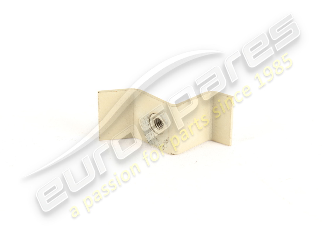 nuova parentesi ferrari. numero parte 61748600 (2)