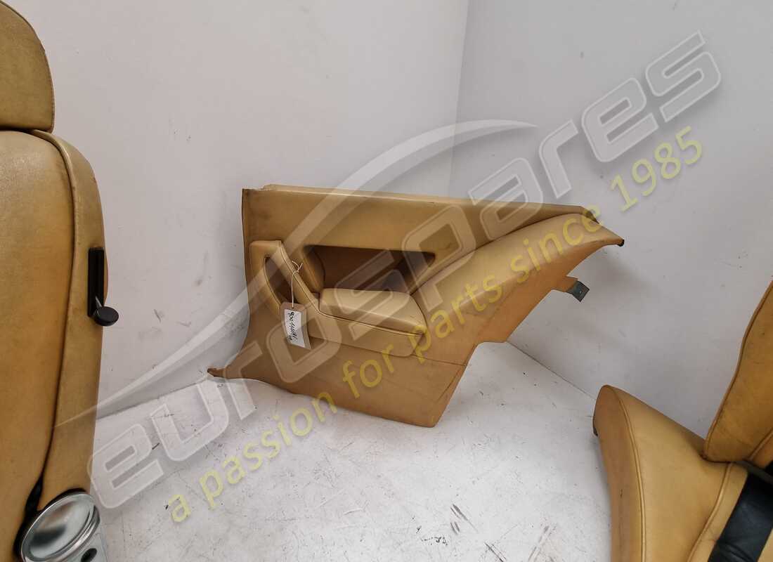 usato ferrari interni completi in crema. numero parte 900114691 (5)