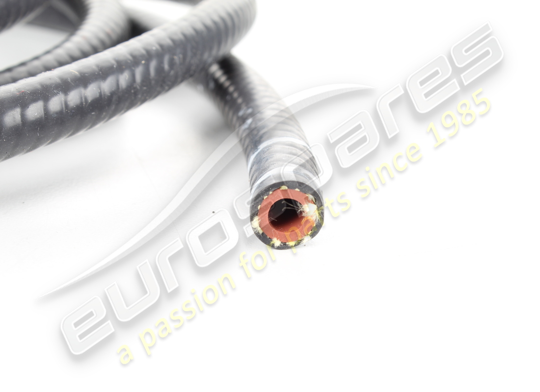 nuovo tubo ferrari. numero parte 899772 (1)