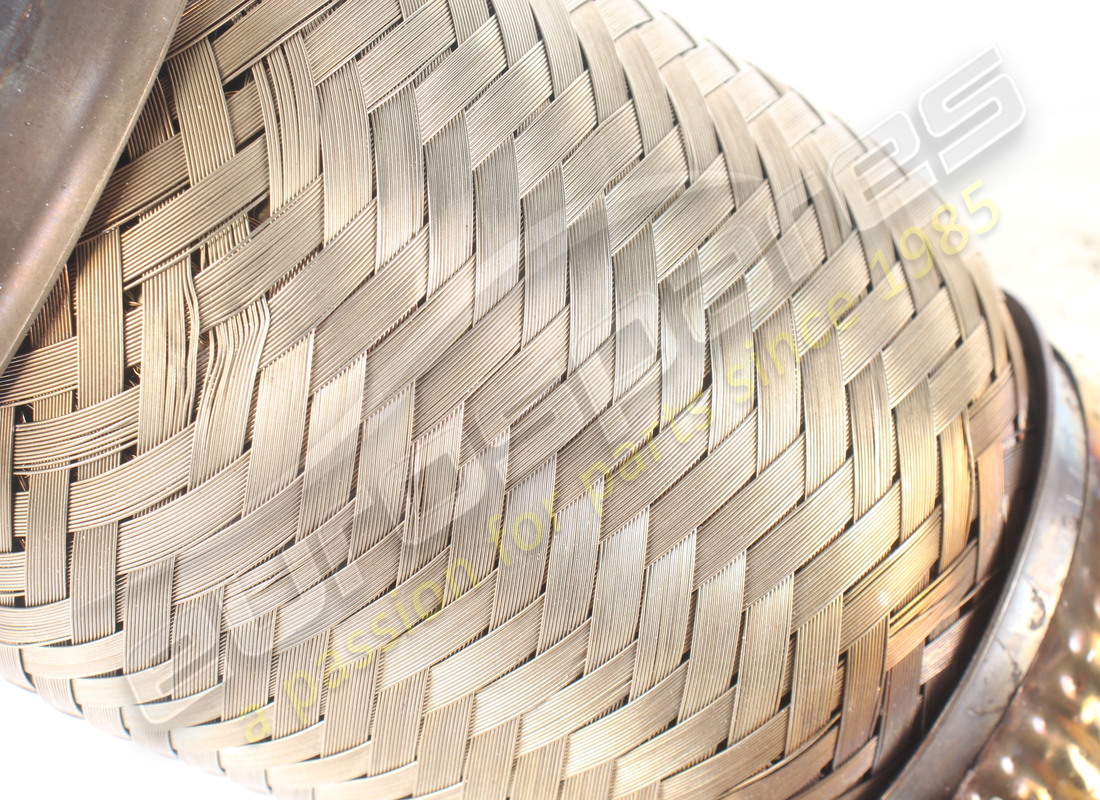 USATO FERRARI CONVERTITORE CATALITICO COMPLETO DX. NUMERO PARTE 321608 (7) usato ferrari convertitore catalitico completo dx. numero parte 321608 (7)