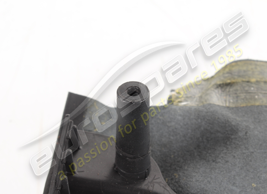 copertura superiore ferrari usata - valida per f1-. numero parte 68097900 (7)