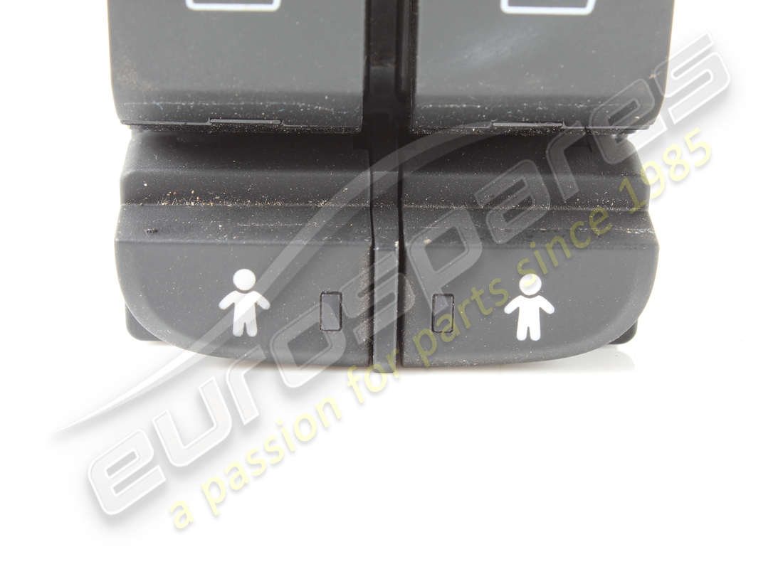 INTERRUTTORE LAMBORGHINI USATO PER ELETTRICO. NUMERO PARTE 4M0959851C (7) interruttore lamborghini usato per elettrico. numero parte 4m0959851c (7)