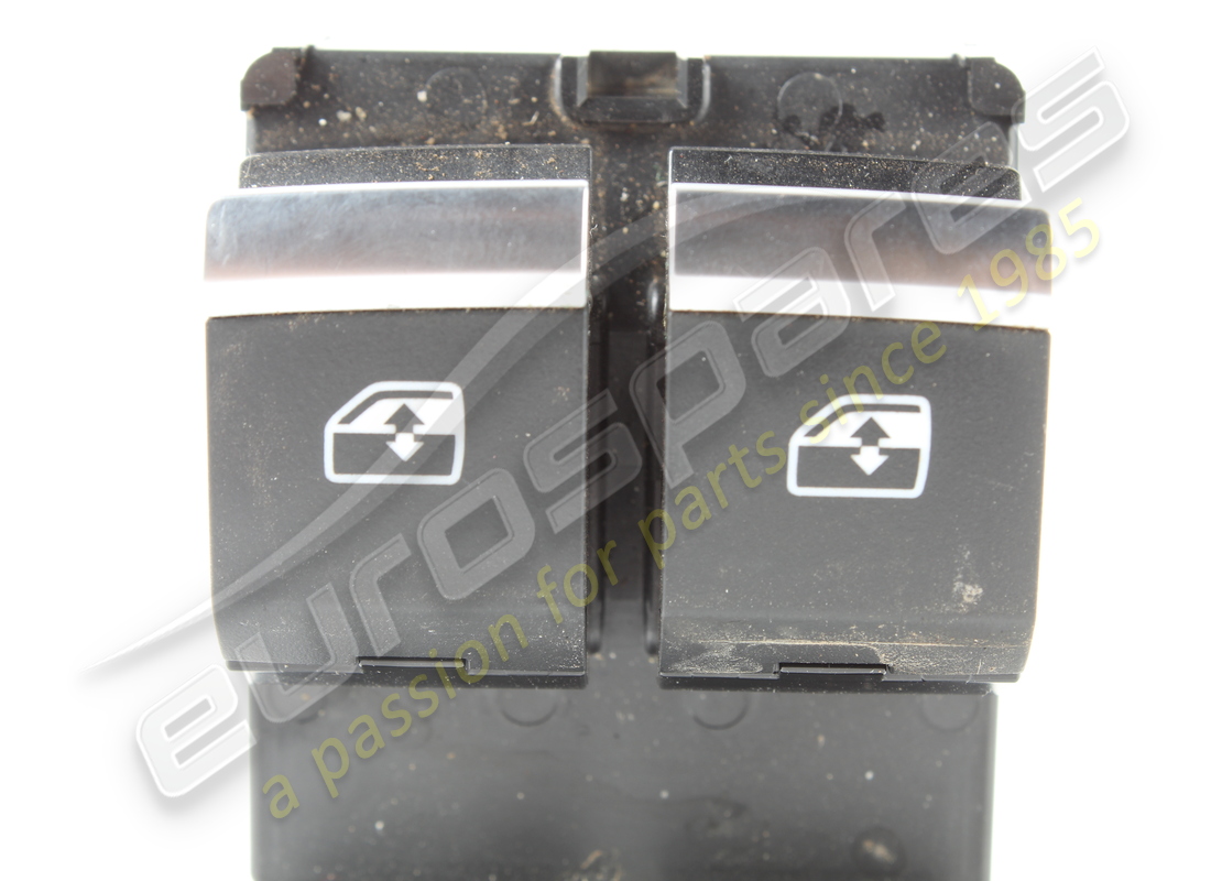 INTERRUTTORE LAMBORGHINI USATO PER ELETTRICO. NUMERO PARTE 4M0959851C (5) interruttore lamborghini usato per elettrico. numero parte 4m0959851c (5)