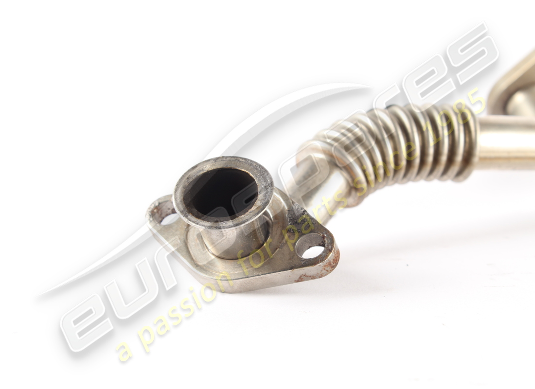 USATA FERRARI VALVOLA ARIA TUBO SUL COLLETTORE DESTRO. NUMERO PARTE 263794 (2) usata ferrari valvola aria tubo sul collettore destro. numero parte 263794 (2)