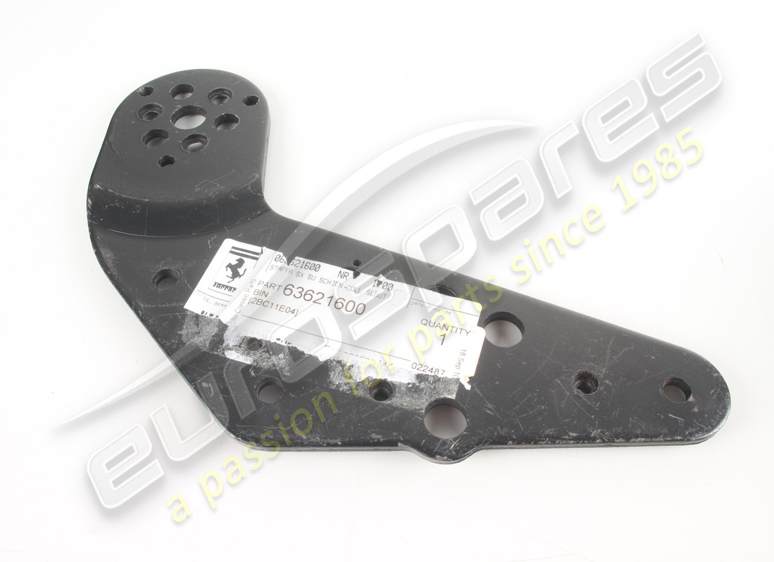 nuova ferrari piastra esterna sedile sx. numero parte 63621600 (2)