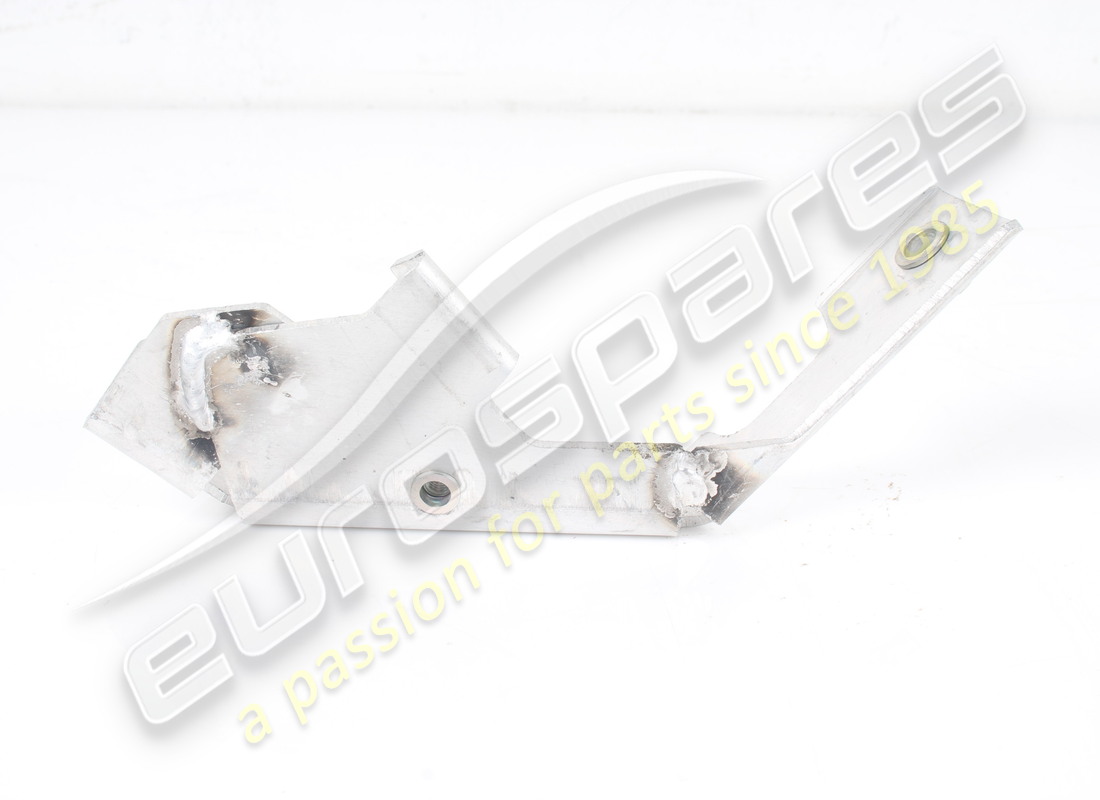 staffa di fissaggio del tubo sx usata ferrari. numero parte 83216400 (3)