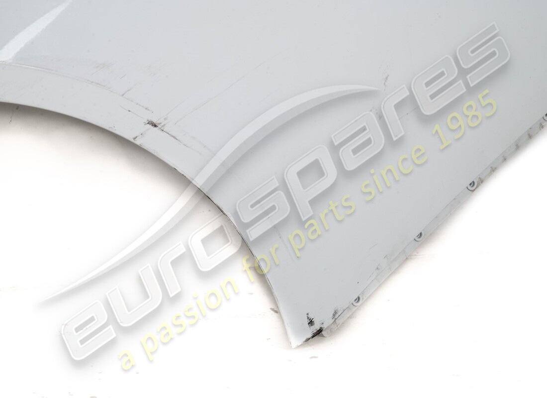 pannello laterale lamborghini danneggiato. numero parte 4t8809602e (2)