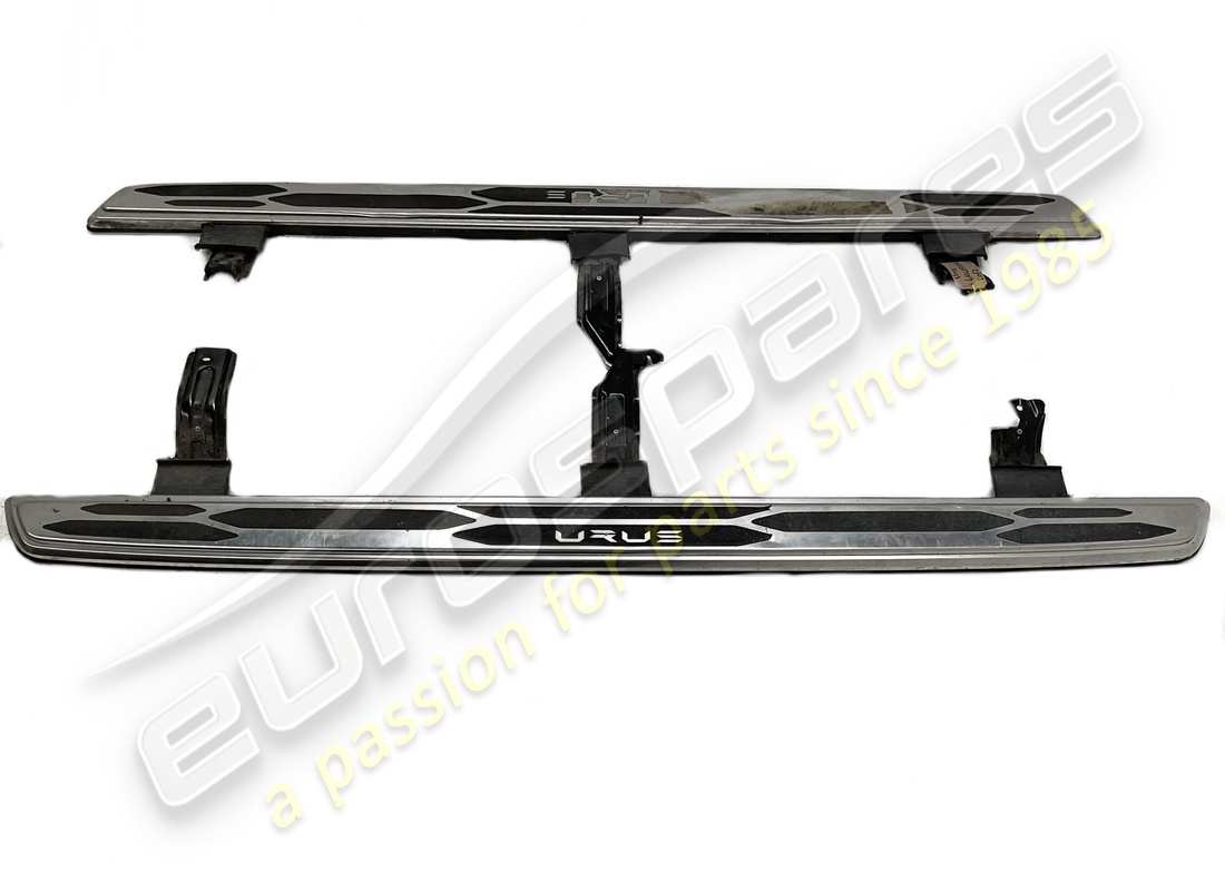 usato lamborghini kit gradini laterali sport - acciaio. numero parte 4ml071066b (3)