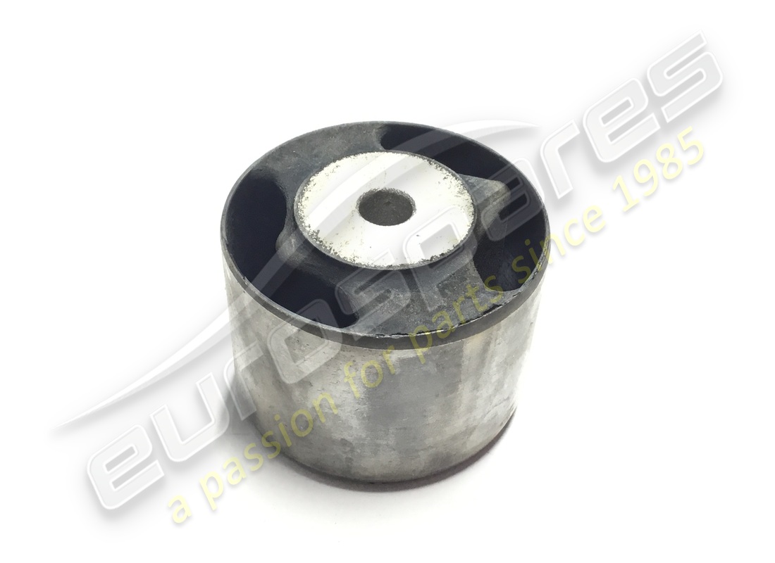 nuovo maserati supporto cambio. boccola 9139006490. numero parte 314820100 (1)