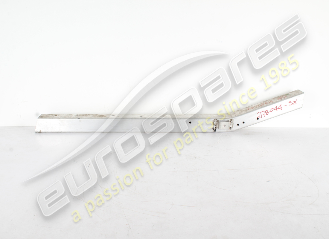 nuovo ferrari diagonale esterna superiore sx f. numero parte 278044 (2)