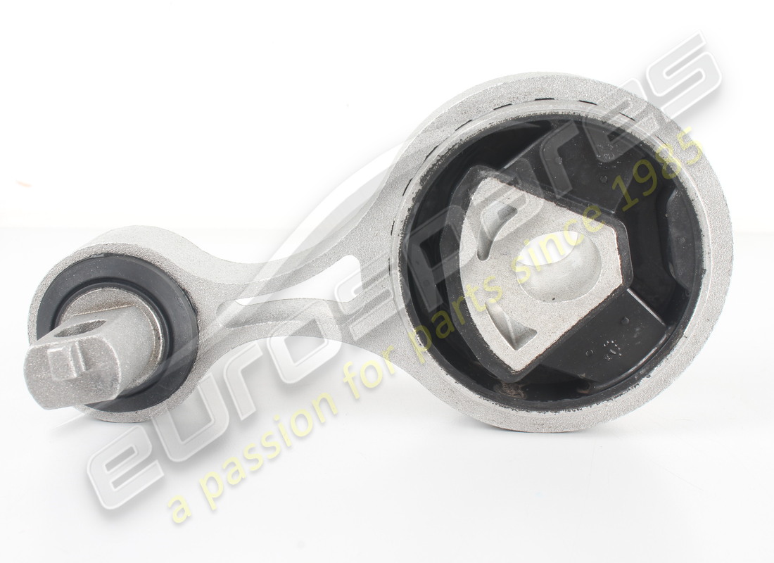 nuovo maserati supporto biella alto. numero parte 670004297 (2)