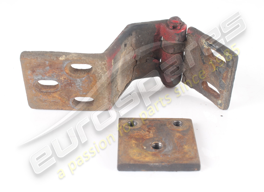 CERNIERA Ferrari USATA. NUMERO PARTE 40028706 (1)