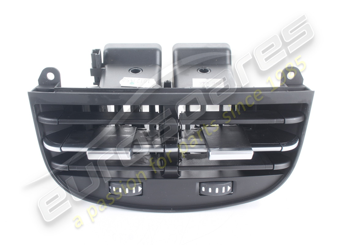 NUOVA MASERATI PRESA D'ARIA POSTERIORE. CODICE ARTICOLO 670150960 (2) nuova maserati presa d'aria posteriore. codice articolo 670150960 (2)